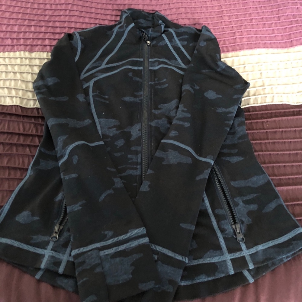 Lululemon camo jacket